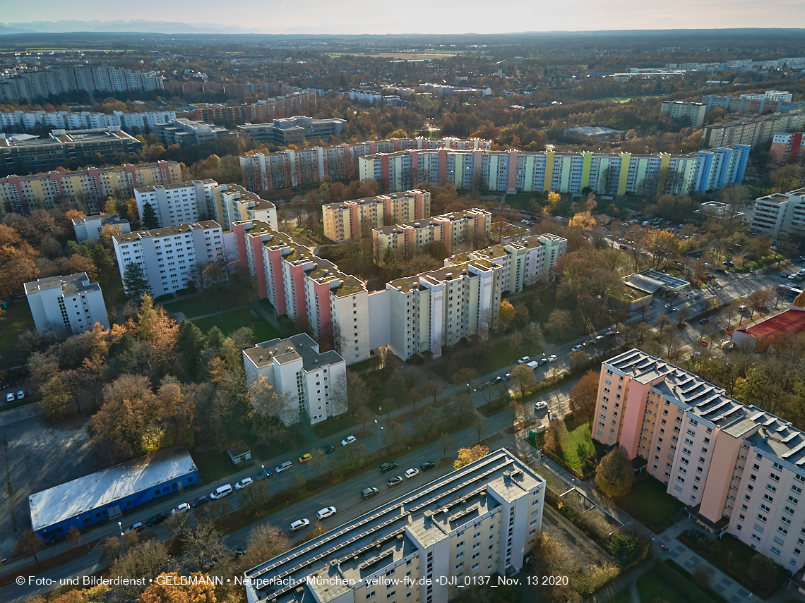 13.11.2020 - der Ostpark mit See und Biergarten in Neuperlach